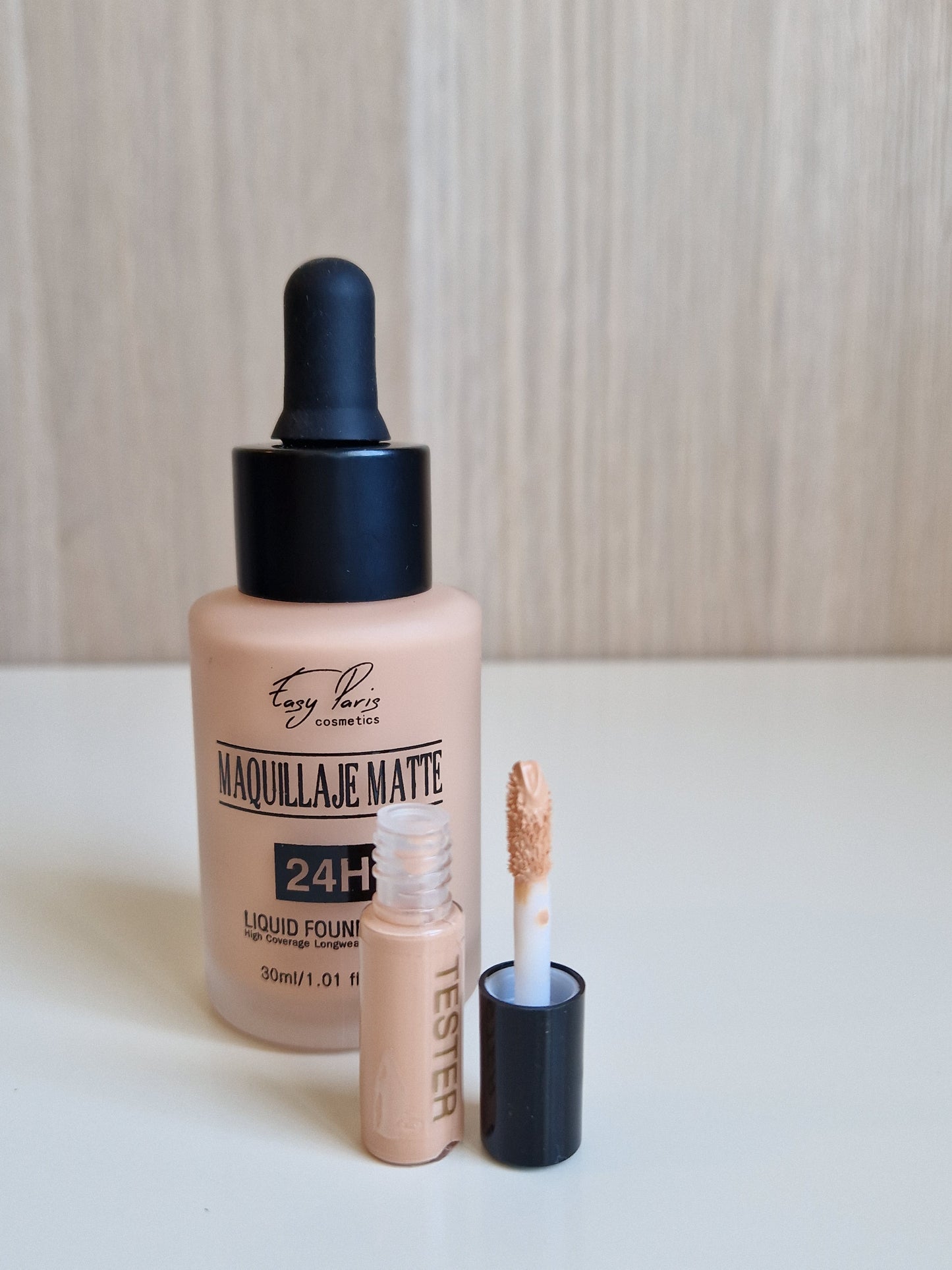 MAQUILLAJE FLUIDO MATTE ALTA COBERTURA DE EASY PARIS